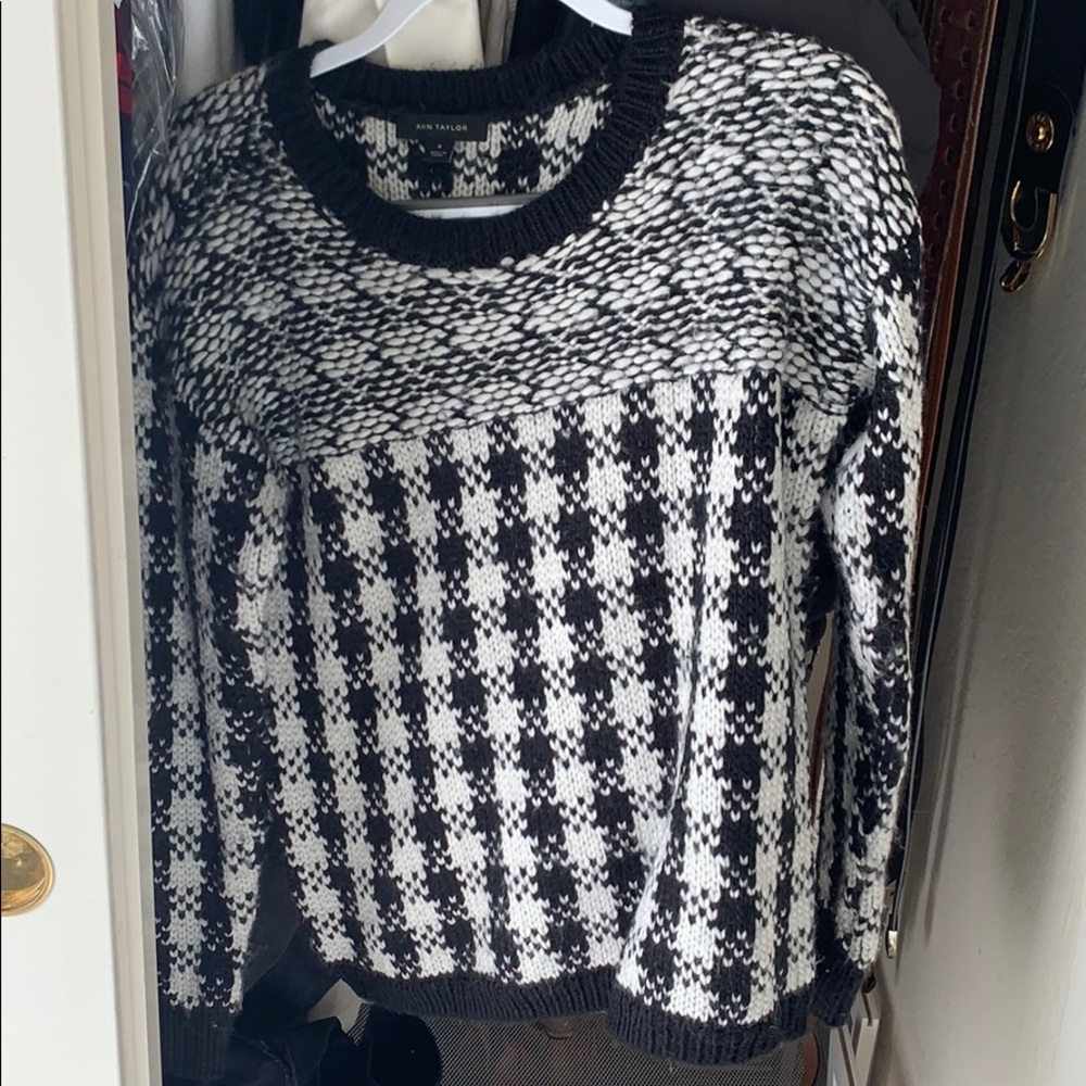 Black and white sweater